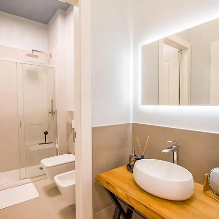 Oasis Cecilia 公寓 *